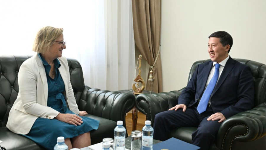 Новый посол Великобритании в Казахстане приступила к работе