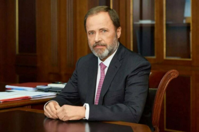 Игорь Комаров поздравил Рустама Минниханова с днём рождения