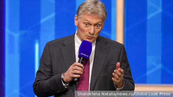 В Абхазии устроили традиционное застолье для сотен российских туристов