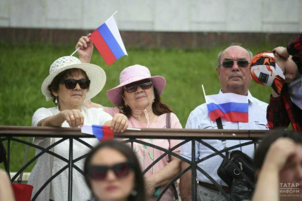 &laquo;Корни&raquo; төркеме, Фирдүс Тямаев һәм салют: Казанда Россия Көненең төп вакыйгалары