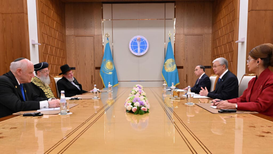 Токаев встретился с главными раввинами Израиля