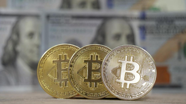 Биткоин &quot;сократят&quot; вдвое: как это отразится на его стоимости, рассказали эксперты