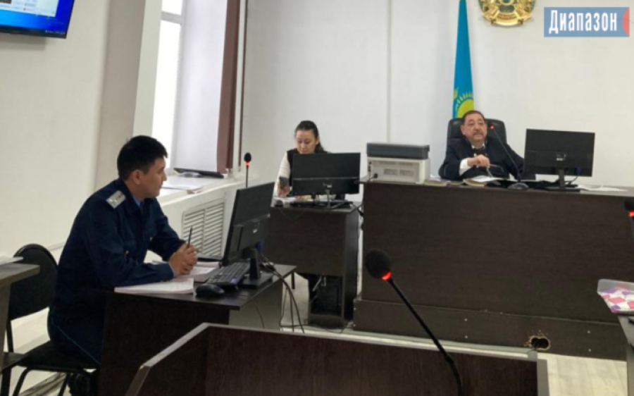 Директоров спортшкол осудили за 12 миллионов, полученных за аренду поля и катка