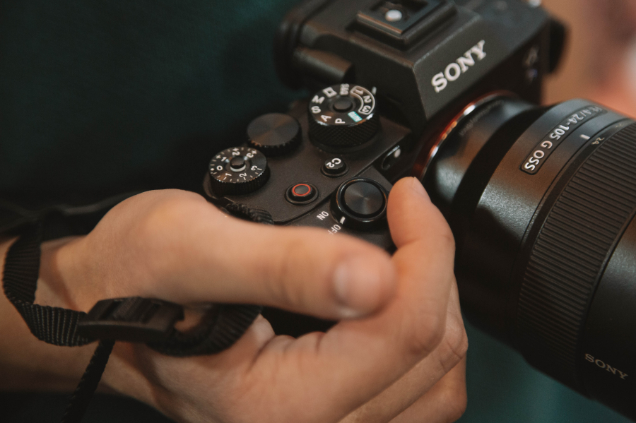 Адвокат Халеян: участились случаи задержания за съемку обычных домов