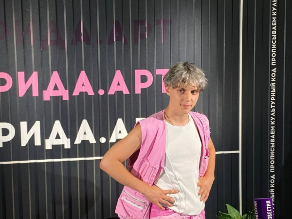 &laquo;Я не дерусь&raquo;: Анна Пересильд поделилась деталями своих отношений с Ваней Дмитриенко