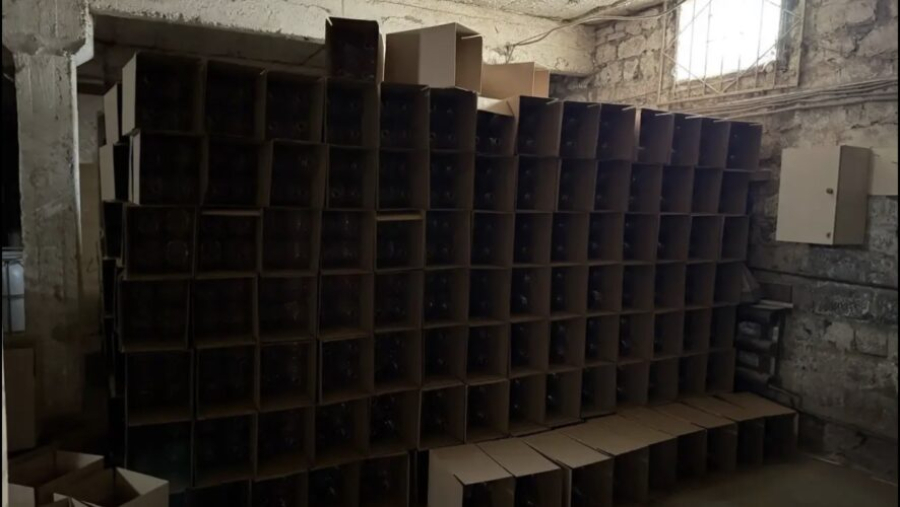 Смертельный напиток: 5 татарстанцев пойдут под суд за производство и продажу "алкоголя" из ацетона 02/03/2026 &ndash; Новости