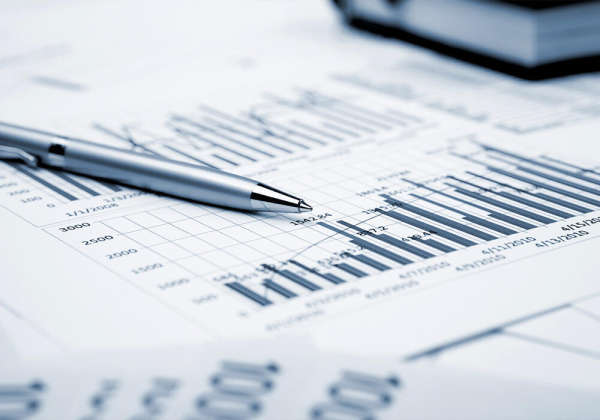 Ожидание снижения ставок в США: как рынок реагирует и чего ждать инвесторам