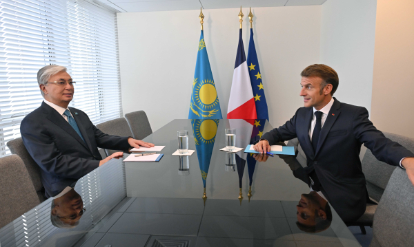 Касым-Жомарт Токаев провел встречу с Президентом Франции