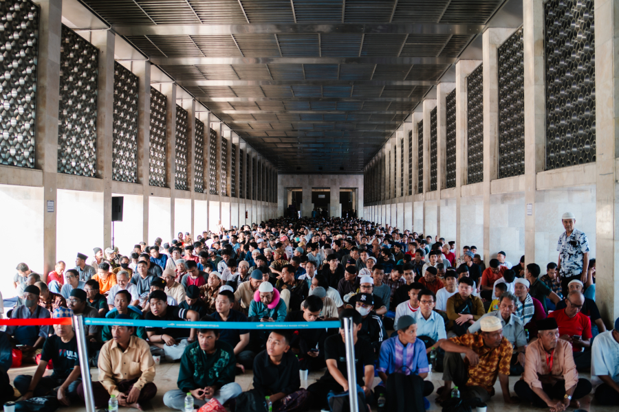 Муфтий Москвы Альбир Крганов организовал ифтар на&nbsp;4 тысячи человек в&nbsp;столице Индонезии