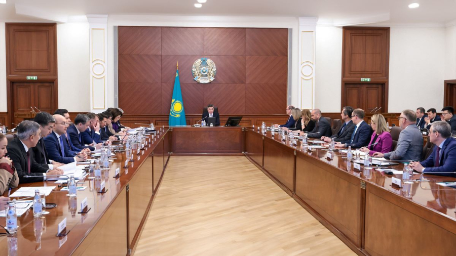 Бектенов провел заседание Совета по улучшению инвестклимата