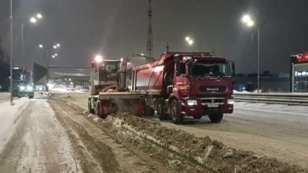 Почти 11 тысяч тонн снега вывезли с улиц Казани за прошедшие сутки 29/01/2026 &ndash; Новости