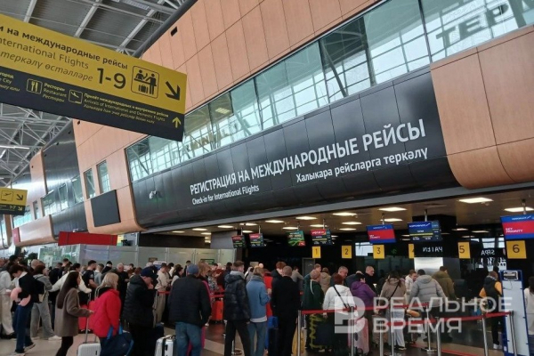 В аэропорту Казани задерживаются рейсы в Москву, Сочи и Петербург