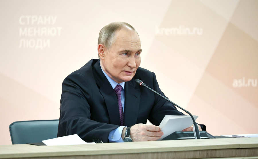 Пленарное заседание ПМЭФ с Путиным длилось более трех с половиной часов