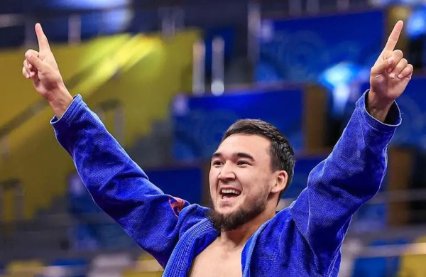 Казахстанский чемпион дисквалифицирован: медаль отобрана за допинг