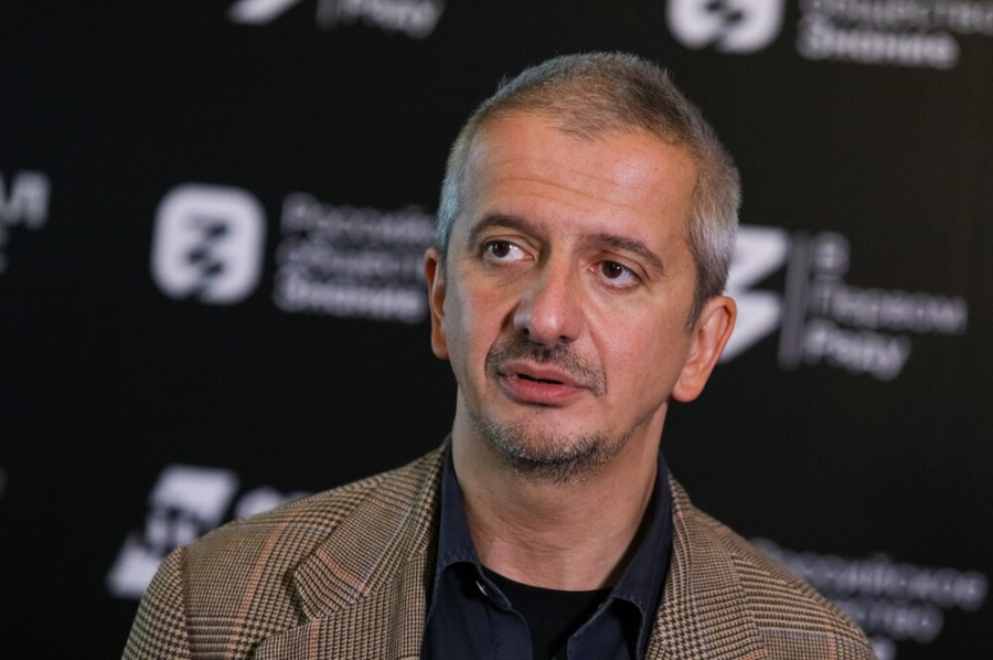 Сапегина поддержала Богомолова в решении покинуть Школу-студию МХАТ