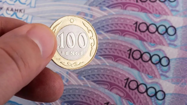 Валютный рынок замер: тенге сохраняет позиции в конце года
