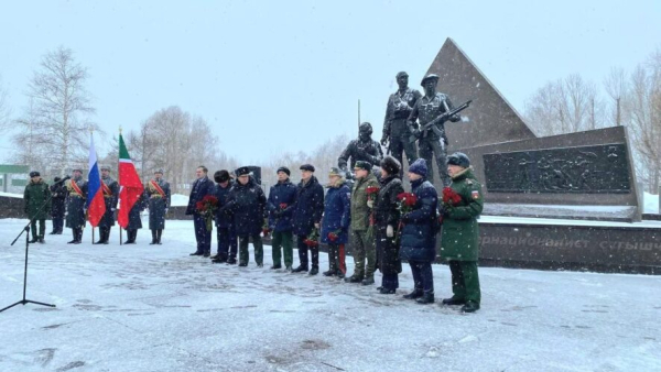 Рустам Минниханов поздравил ветеранов с Днем памяти воинов-интернационалистов 15/02/2026 &ndash; Новости