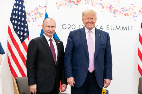&laquo;Путин будет рад&raquo;: что говорят в Кремле о визите Трампа в Москву